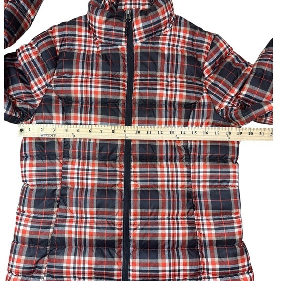 Eddie Bauer CirrusLite Down Jacket Womens Medium Red Black Plaid Puffer 650 Fill - Picture 11 of 12